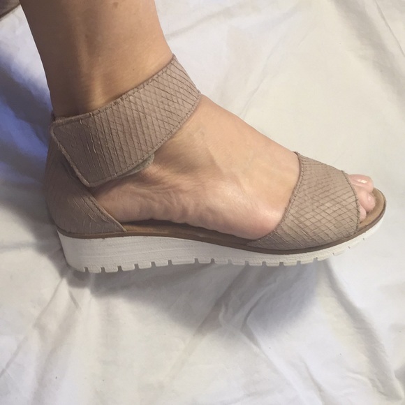 gabor ankle strap sandals